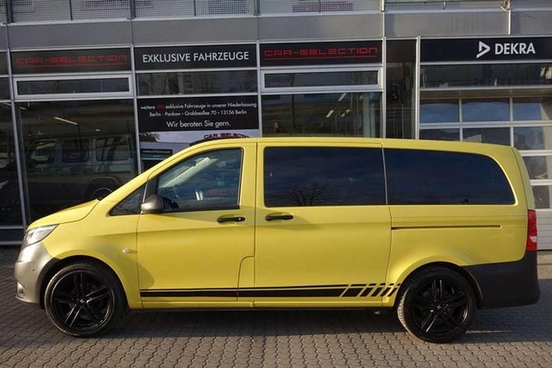 Gebraucht Mercedes Vito 163 PS (119 kW) 2022 Gelb Van