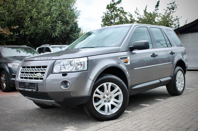 Grau Gebraucht 2008 Land Rover Freelander 2 HSE SUV | 8.900 € (Fairer Preis) - Bild 1/4