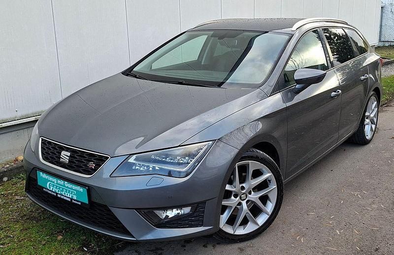 Grau Gebraucht 2016 Seat Leon ST FR Kombi | 11.499 € (Fairer Preis) - Bild 1/4
