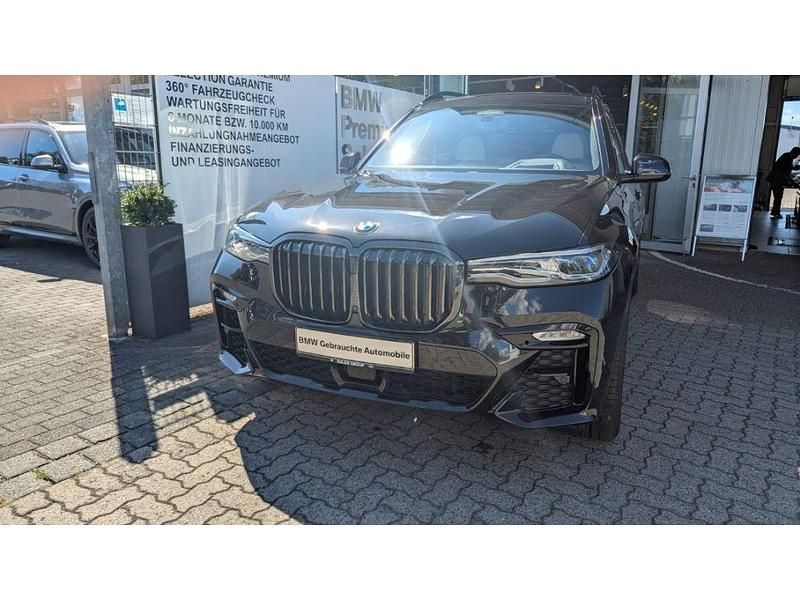 Gebraucht BMW X7 M Sport 530 PS (389 kW) 2022 Schwarz SUV