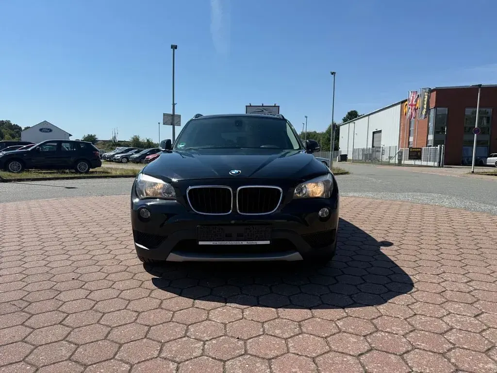 Gebraucht BMW X1 Sport Line 143 PS (105 kW) 2014 Schwarz SUV