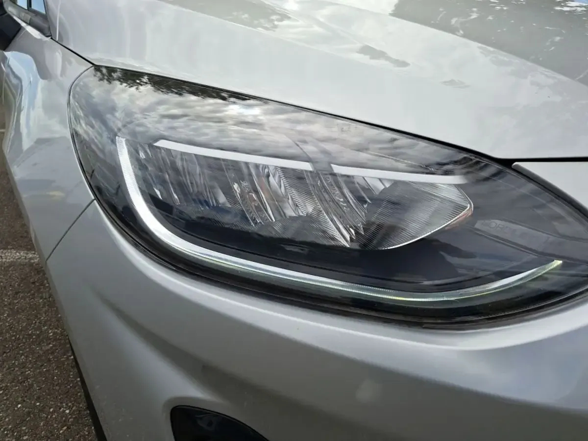Gebraucht Ford Fiesta Cool & Connect 101 PS (74 kW) 2023 Kleinwagen