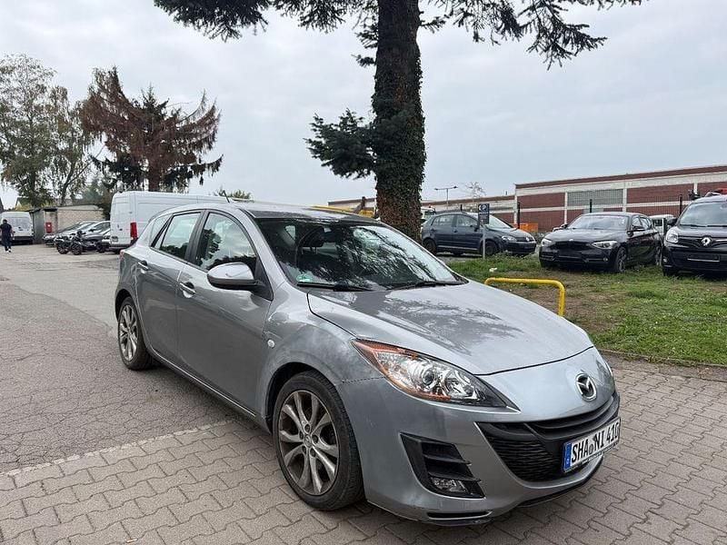 Grau Gebraucht 2010 Mazda 3 Limousine | 6.400 € (Guter Preis) - Bild 1/4