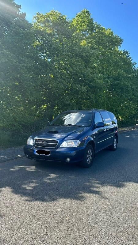 Andere außenfarben Gebraucht 2005 Kia Carnival Van / Kleinbus | 2.200 € (Fairer Preis) - Bild 1/4