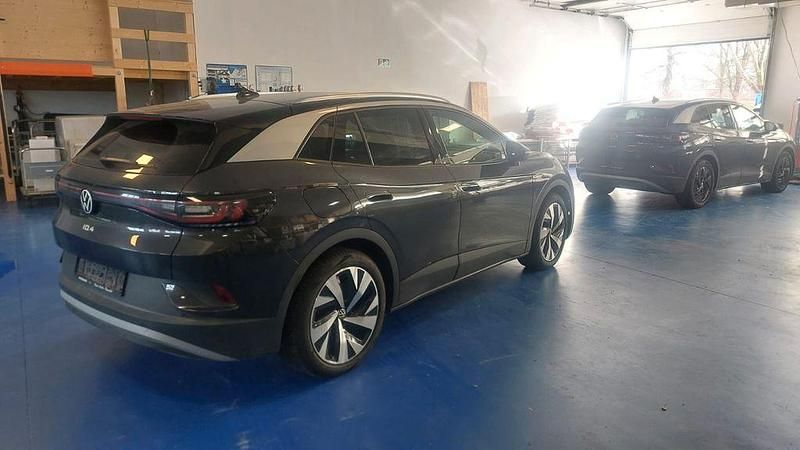 Gebraucht VW ID.4 Pro Performance 150 kW (204 PS) 2021 Grau SUV