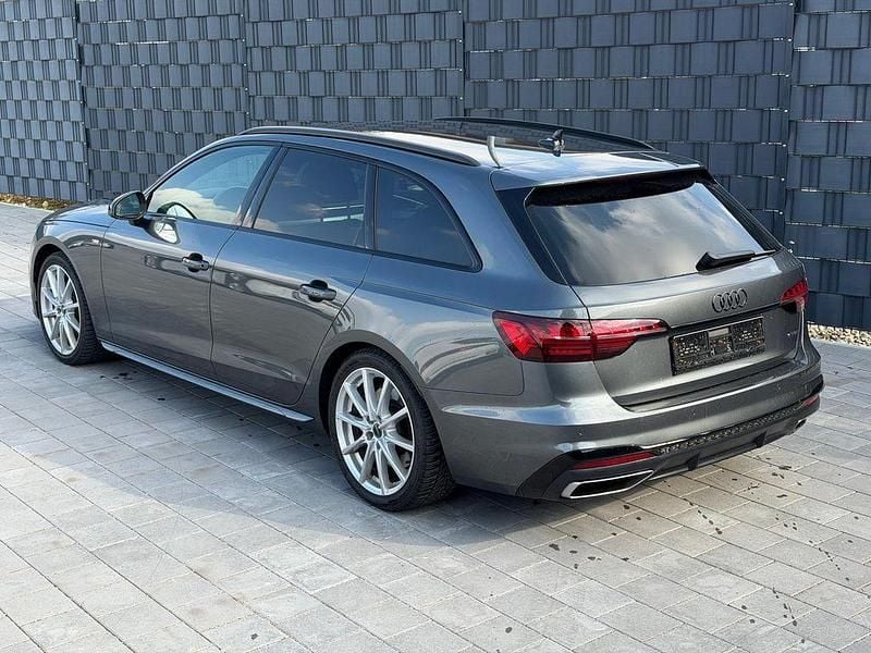 Gebraucht Audi A4 S-Line 265 PS (194 kW) 2023 Daytonagrau perleffekt Kombi