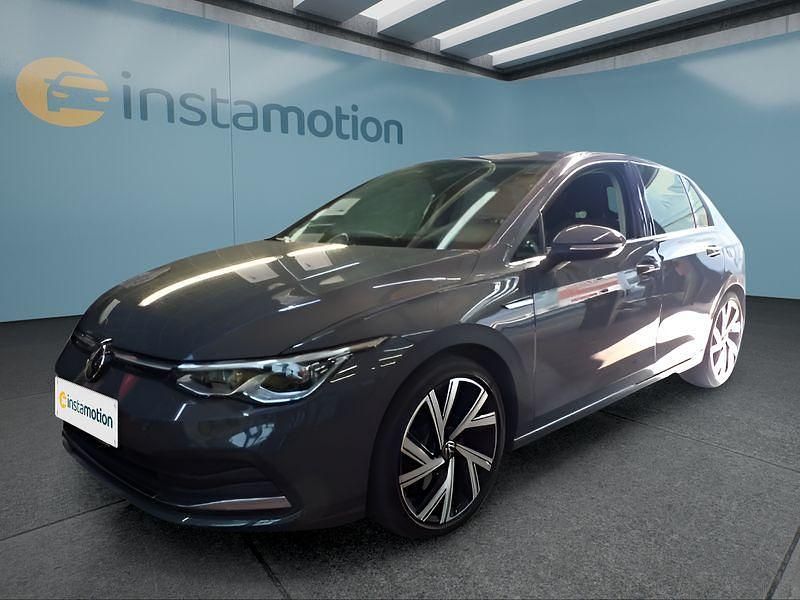 Grau Gebraucht 2022 VW Golf VIII Kleinwagen | 22.449 € (Superpreis) - Bild 1/4