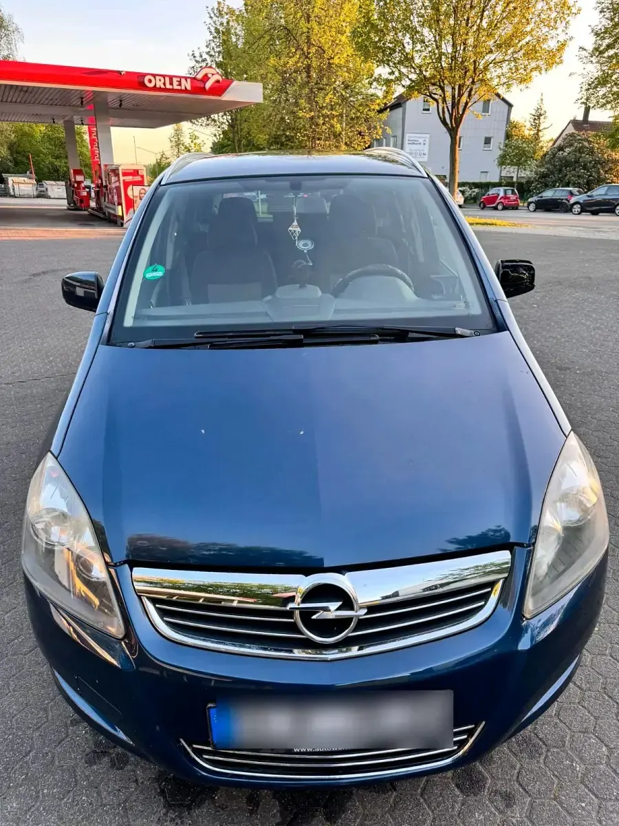 Gebraucht Opel Zafira 140 PS (102 kW) 2010 Blau Van / Kleinbus