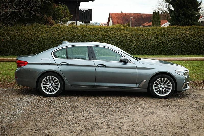 Gebraucht BMW 530e Luxury Line 252 PS (185 kW) 2019 Limousine