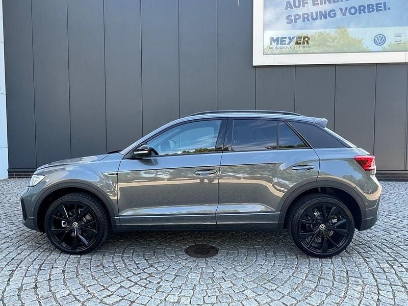 Neu VW T-Roc Style 150 PS (110 kW) 2025 Indiumgrau metallic SUV