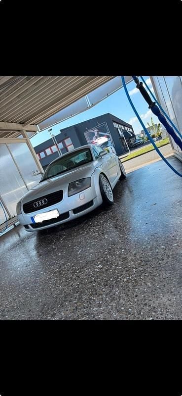 Second-hand Audi TT 224 CP (164 kW) 1999 Gri Coupe