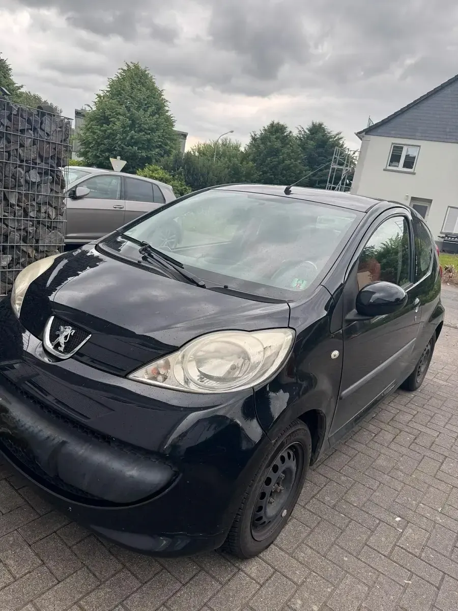 Gebraucht Peugeot 107 68 PS (50 kW) 2007 Schwarz Kleinwagen