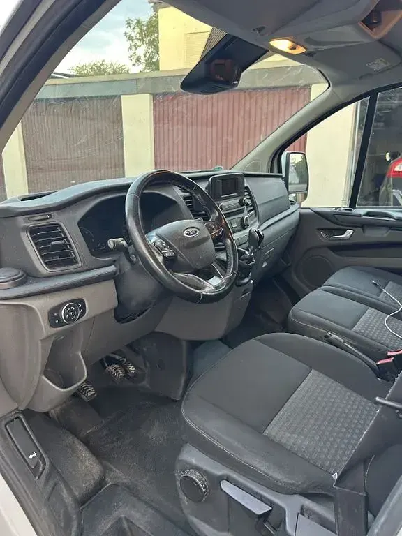 Gebraucht Ford Transit Custom 131 PS (96 kW) 2018 Weiß Van