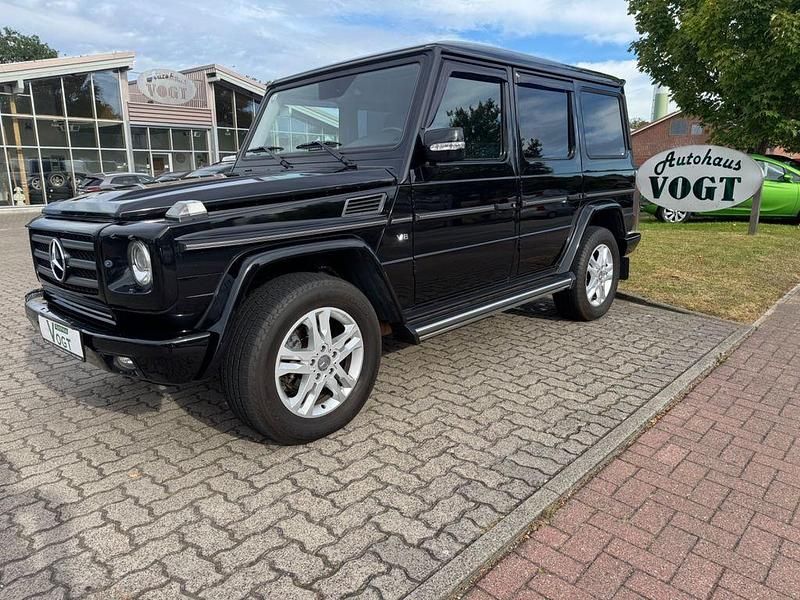 Schwarz Gebraucht 2012 Mercedes G500 SUV | 64.690 € (Fairer Preis) - Bild 1/4