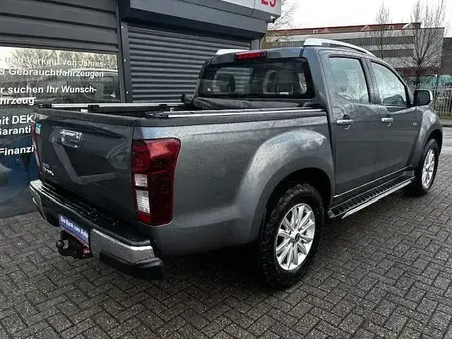 Gebraucht Isuzu D-Max 298 PS (219 kW) 2019 Grau SUV