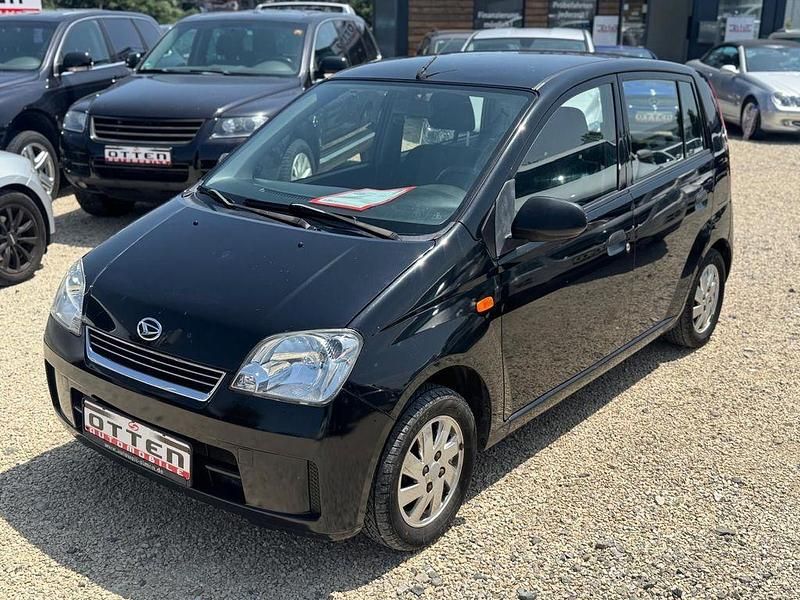 Gebraucht Daihatsu Cuore 69 PS (50 kW) 2005 Schwarz Kleinwagen