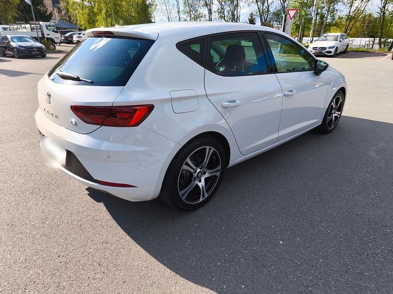 Gebraucht Seat Leon FR 150 PS (110 kW) 2018 Weiß Limousine