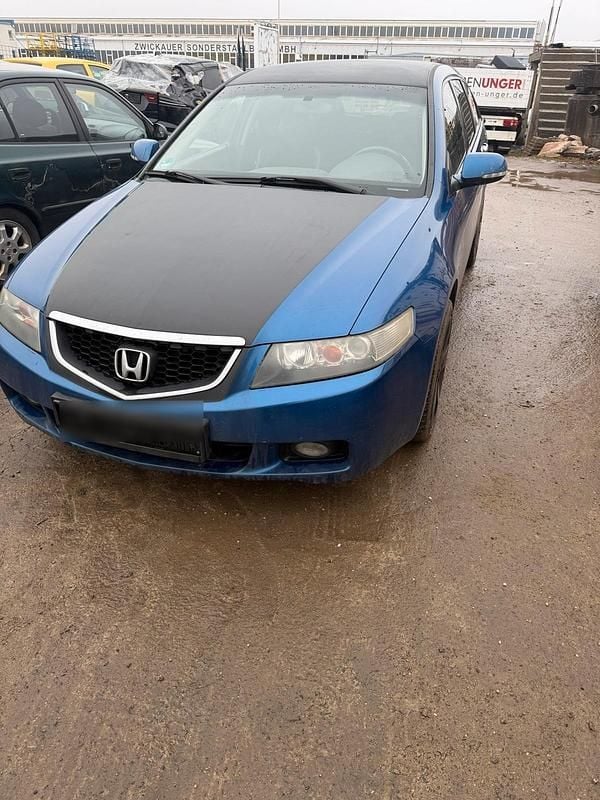 Blau Gebraucht 2004 Honda Accord Kombi | 1.500 € (Guter Preis) - Bild 1/4