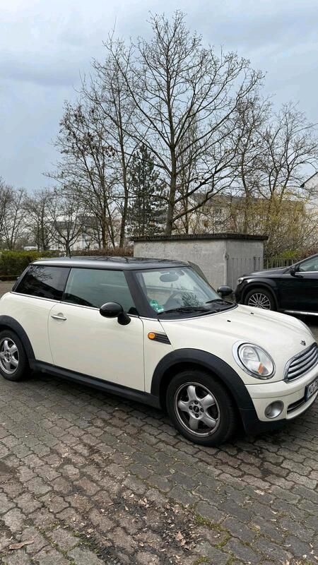 Beige Gebraucht 2009 Mini ONE Kleinwagen | 2.950 € (Guter Preis) - Bild 1/4