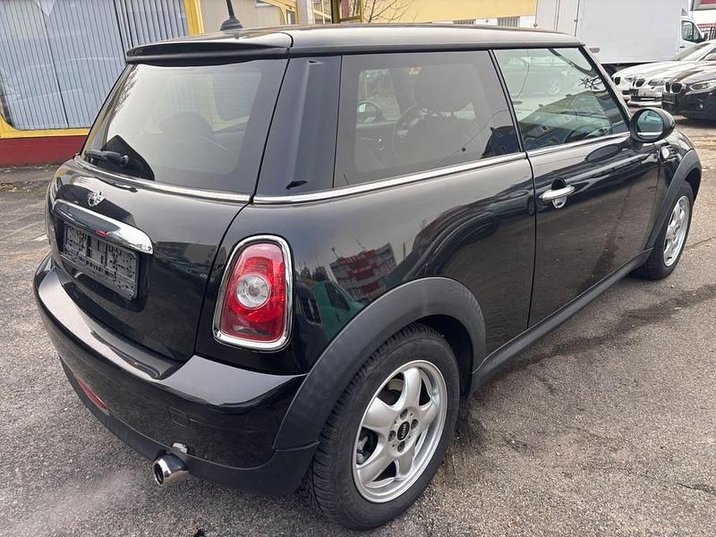 Gebraucht Mini Cooper Chili 120 PS (88 kW) 2009 Schwarz Kleinwagen