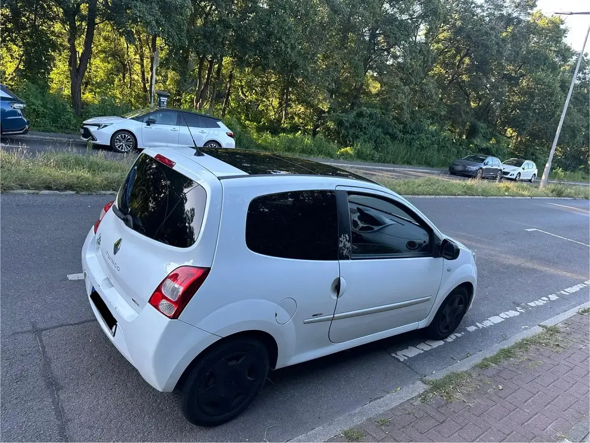 Gebraucht Renault Twingo 75 PS (55 kW) 2011 Weiß Kleinwagen