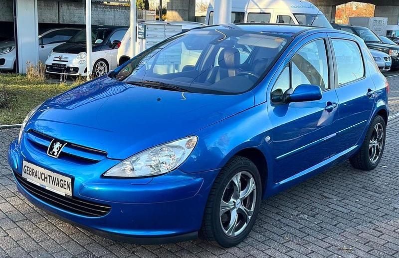 Gebraucht Peugeot 307 Premium 109 PS (80 kW) 2002 Blau Limousine