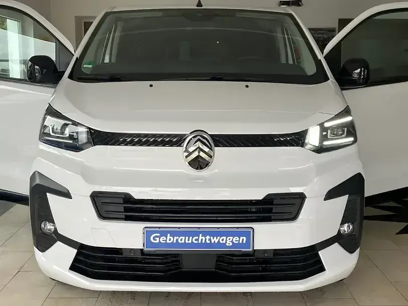 Używany Citroën Spacetourer 177 KM (130 kW) 2025 Biały Minivan