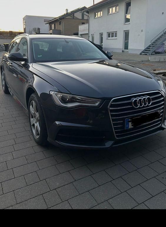Gebraucht Audi A6 Ambiente 190 PS (139 kW) 2016 Grau Kombi