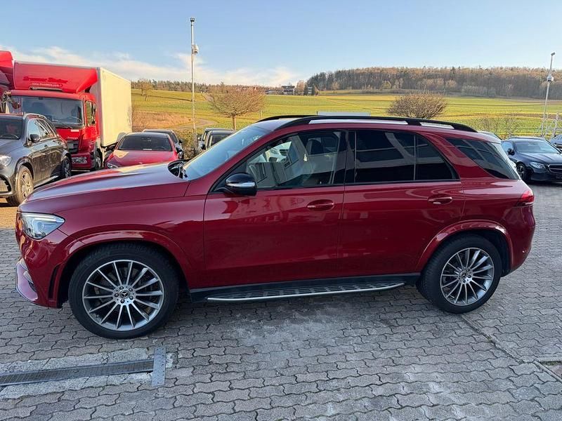 Gebraucht Mercedes GLE400 AMG 330 PS (242 kW) 2020 Rot SUV