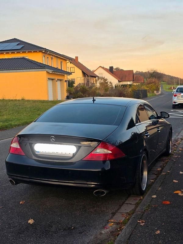 Gebraucht Mercedes CLS320 224 PS (164 kW) 2007 Schwarz Coupé