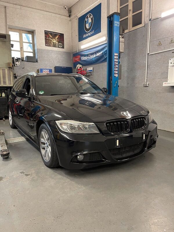 Verkauft BMW 320 e91 d M-Paket Schalte., gebraucht 2010, 325.900 km in ...