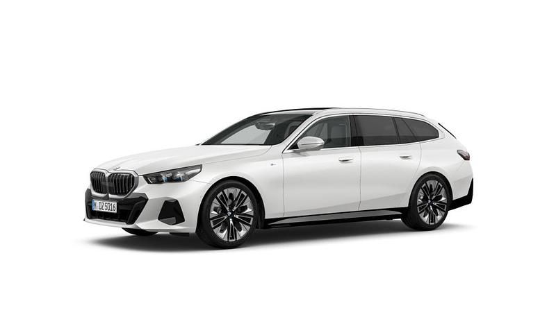 Gebraucht 2025 BMW 520 Comfort Edition Kombi | 51.850 € (Guter Preis) - Bild 1/2