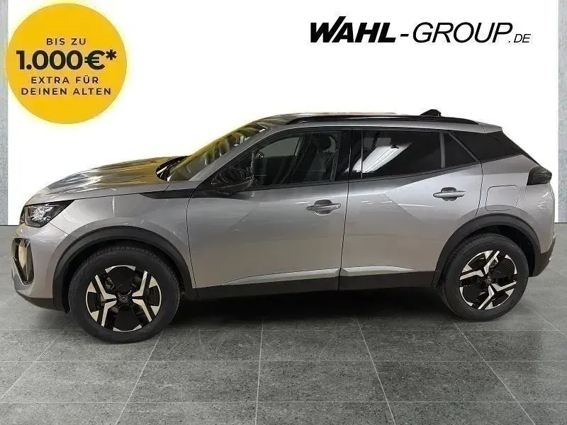 Neu Peugeot 2008 Allure 136 PS (100 kW) 2025 Grau SUV
