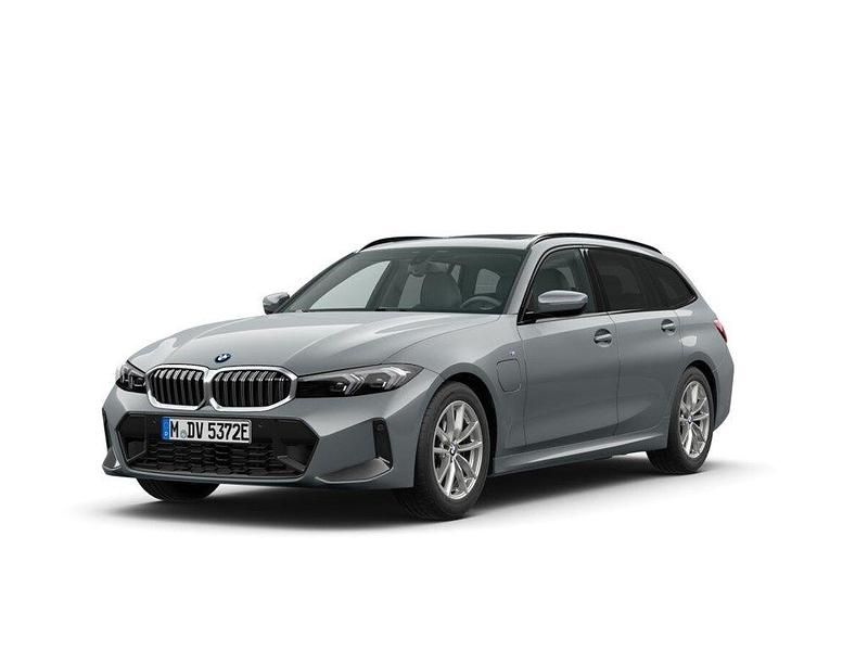Grau Gebraucht 2023 BMW 330e M Sport Kombi | 39.900 € (Fairer Preis) - Bild 1/4