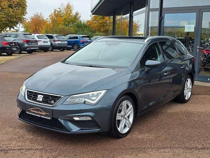 Grau Gebraucht 2020 Seat Leon ST FR Kombi | 16.780 € (Fairer Preis) - Bild 1/4