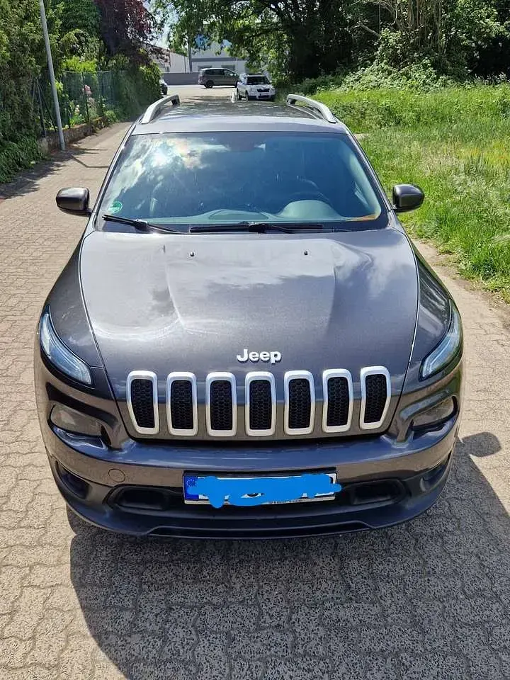 Gebraucht Jeep Cherokee Longitude 170 PS (125 kW) 2016 Grau SUV