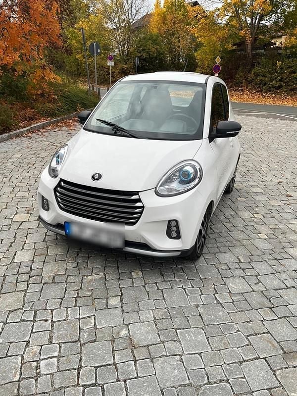 Weiß Gebraucht 2022 Elaris Pio Kleinwagen | 9.500 € - Bild 1/4