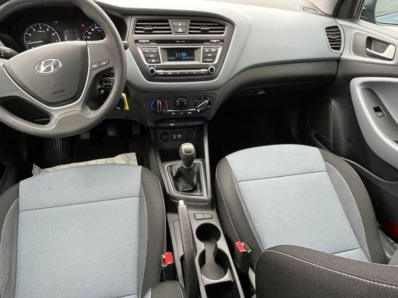 Gebraucht Hyundai i20 114 PS (83 kW) 2018 Andere Kleinwagen