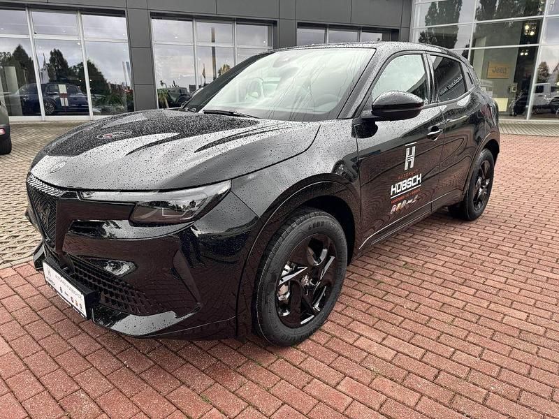 Schwarz Neu 2025 Alfa Romeo Junior SUV | 29.890 € (Superpreis) - Bild 1/4