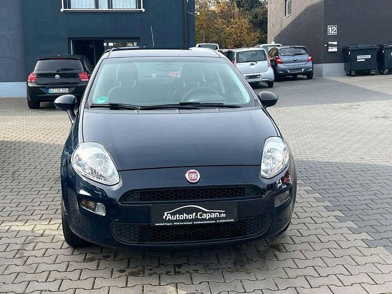 Gebraucht Fiat Punto Pop 69 PS (50 kW) 2014 Blau Limousine