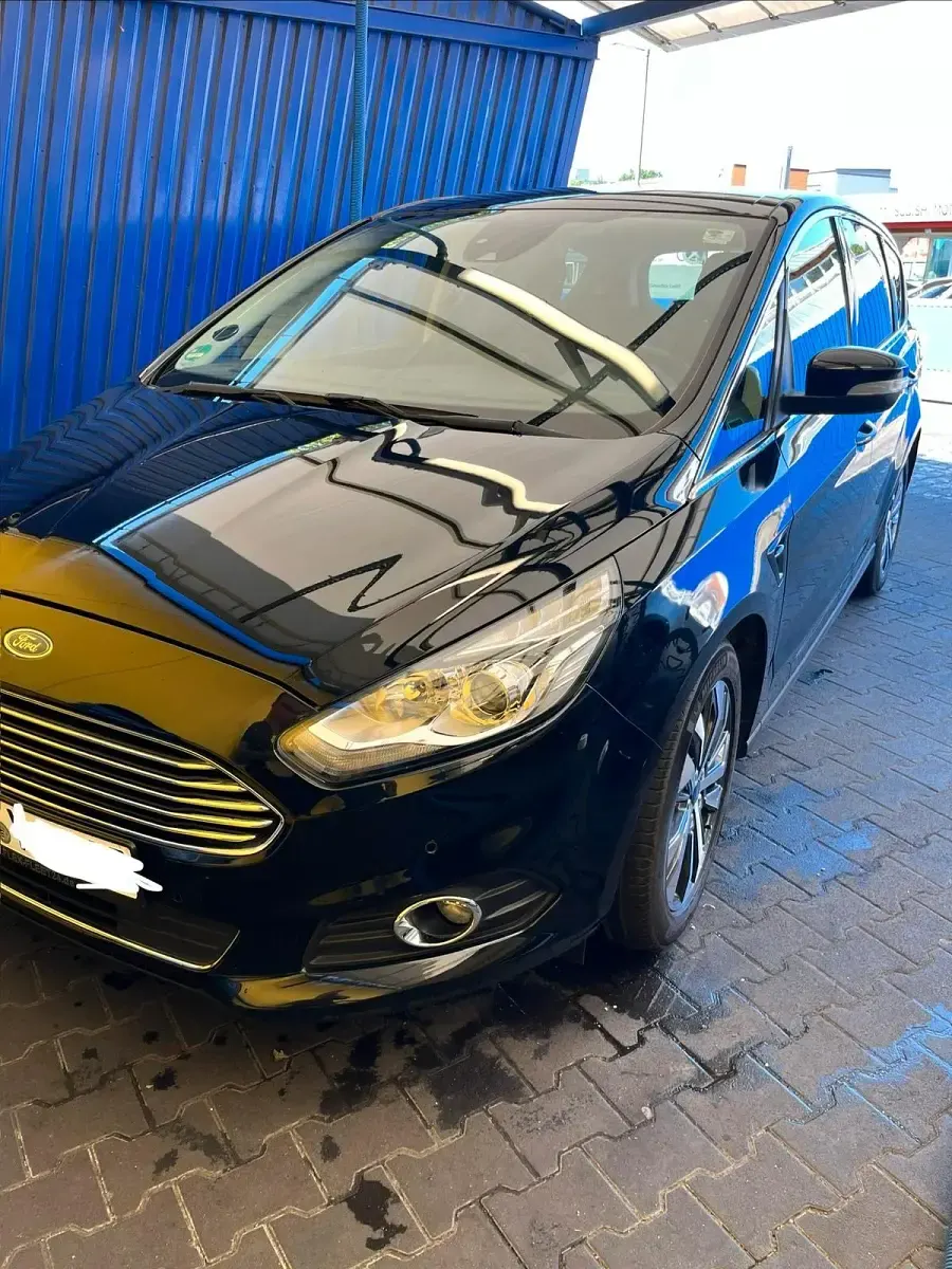 Gebraucht Ford S-MAX Titanium 190 PS (139 kW) 2019 Schwarz Van / Kleinbus