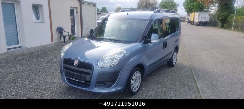 Blau Gebraucht 2010 Fiat Doblò Dynamic Van / Kleinbus | 5.990 € (Etwas zu teuer) - Bild 1/4