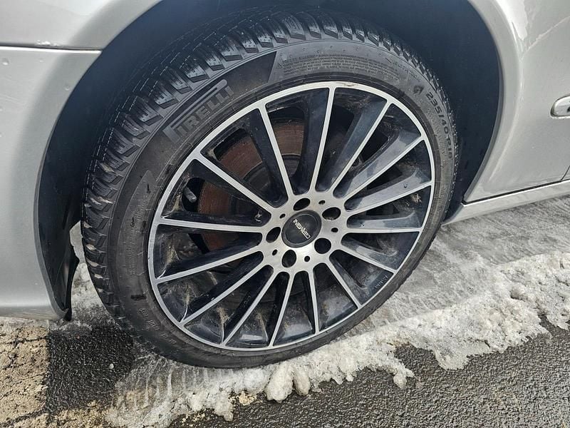 Gebraucht Mercedes E320 224 PS (164 kW) 2003 Silber Limousine