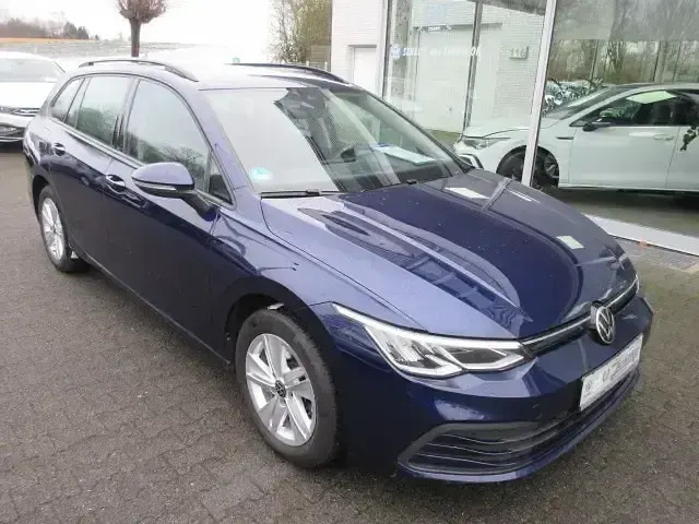 Gebraucht VW Golf VII Life 184 PS (135 kW) 2021 Blau Kombi