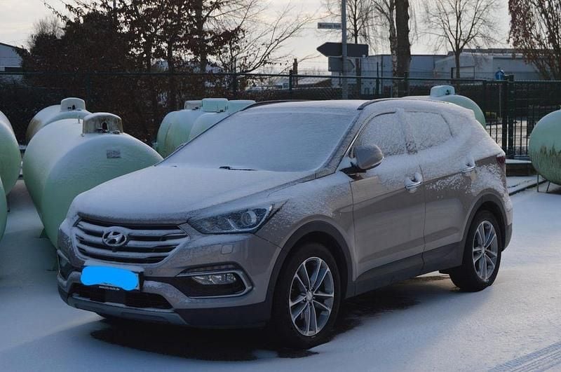 Gebraucht Hyundai Santa Fe 200 PS (147 kW) 2016 Grau SUV