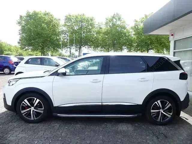 Gebraucht Peugeot 5008 Allure 180 PS (132 kW) 2020 Weiß SUV