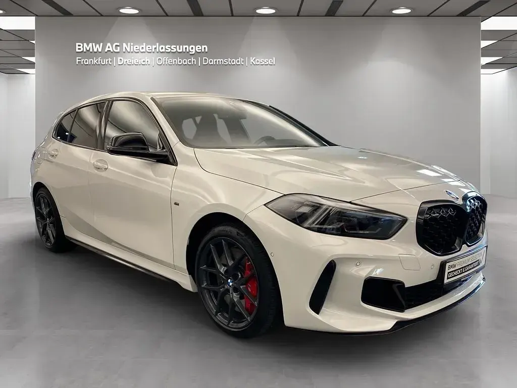 Gebraucht BMW M135 Performance 306 PS (225 kW) 2024 Weiß Kleinwagen