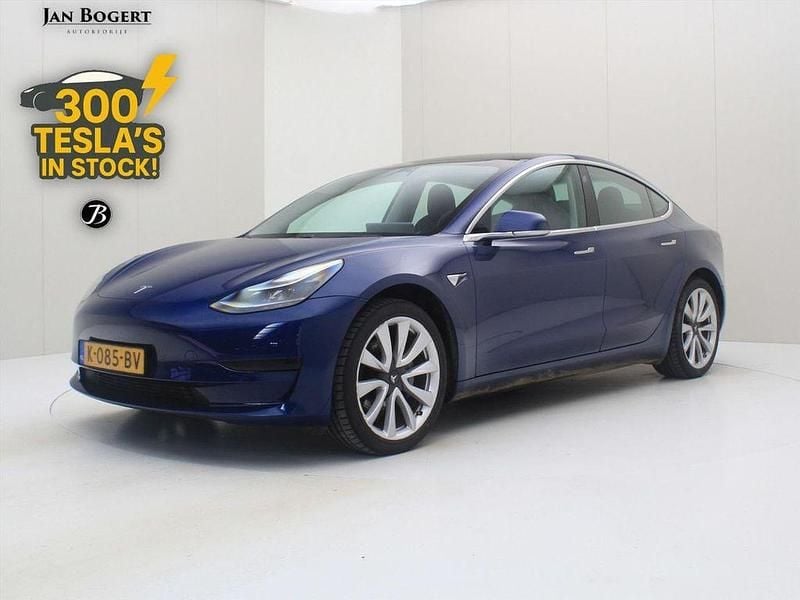 Blau Gebraucht 2020 Tesla Model 3 Standard Range Limousine | 16.400 € (Fairer Preis) - Bild 1/4