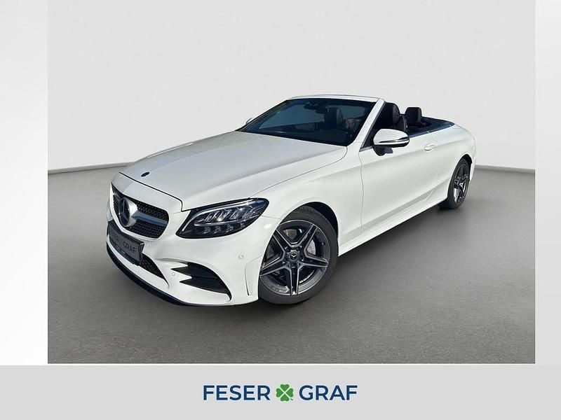 Polarweiss Gebraucht 2019 Mercedes C180 AMG line Cabrio | 29.480 € (Fairer Preis) - Bild 1/4
