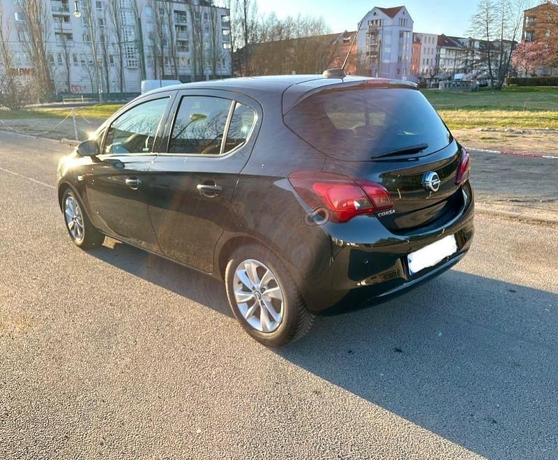Gebraucht Opel Corsa Edition 90 PS (66 kW) 2018 Schwarz Kleinwagen